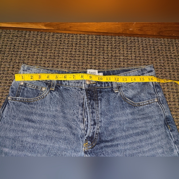 Princess Polly Blue Relaxed Jeans with Lived-In Look - Picture 7 of 13